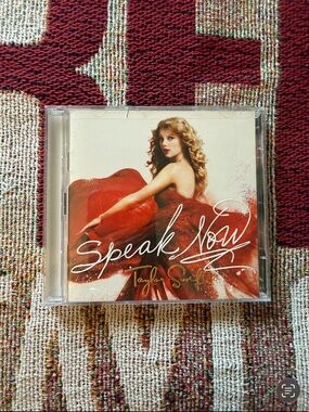 Taylor Swift Speak Now Deluxe Edition CD Target Exclusive Red